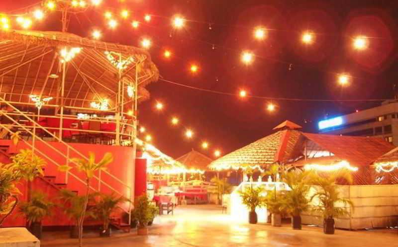 Holiday Plaza Hotel Cebu Exterior foto